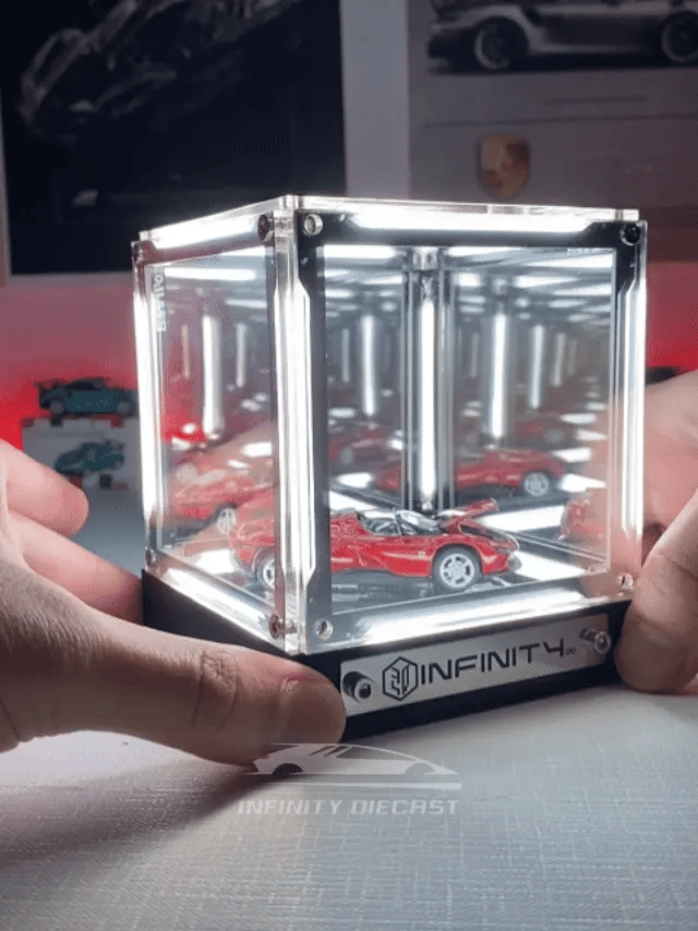 Infinity Mirror Display for 1:64 Collectors